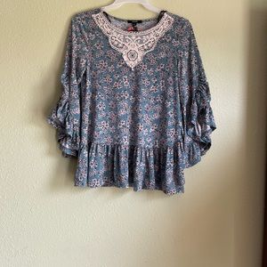 Annabelle blouse